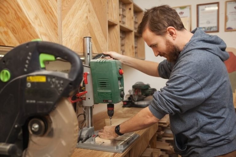Carpenters Insurance Iowa Cost IA Carpentry Liability Insurance